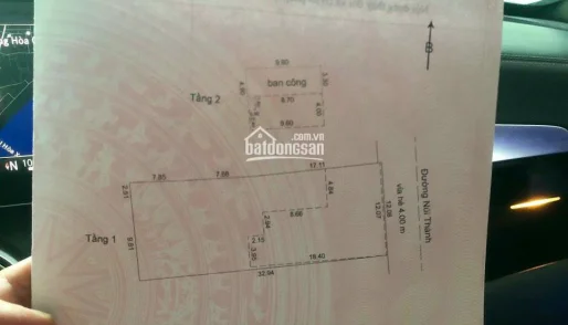 Bán lô đất MT vị trí đẹp: Núi Thánh, DT: 12.8 x 32.94 = 393.2m2 giá đầu tư 95tr/m2 hướng: Đông